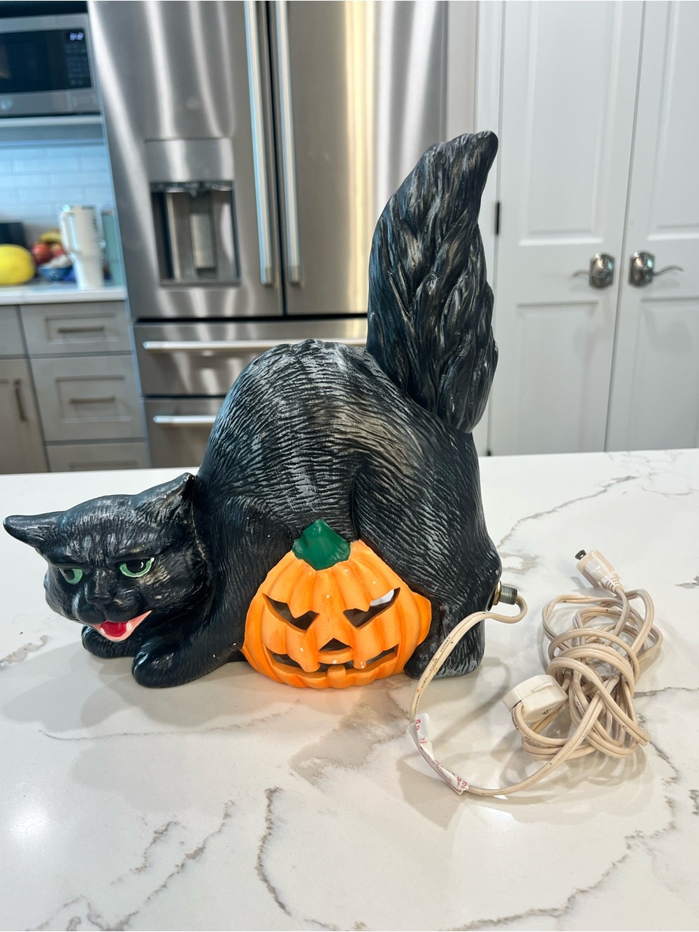 Vintage ceramic HalloweenBlack Cat w Pumpkin Plug-In Accent Light